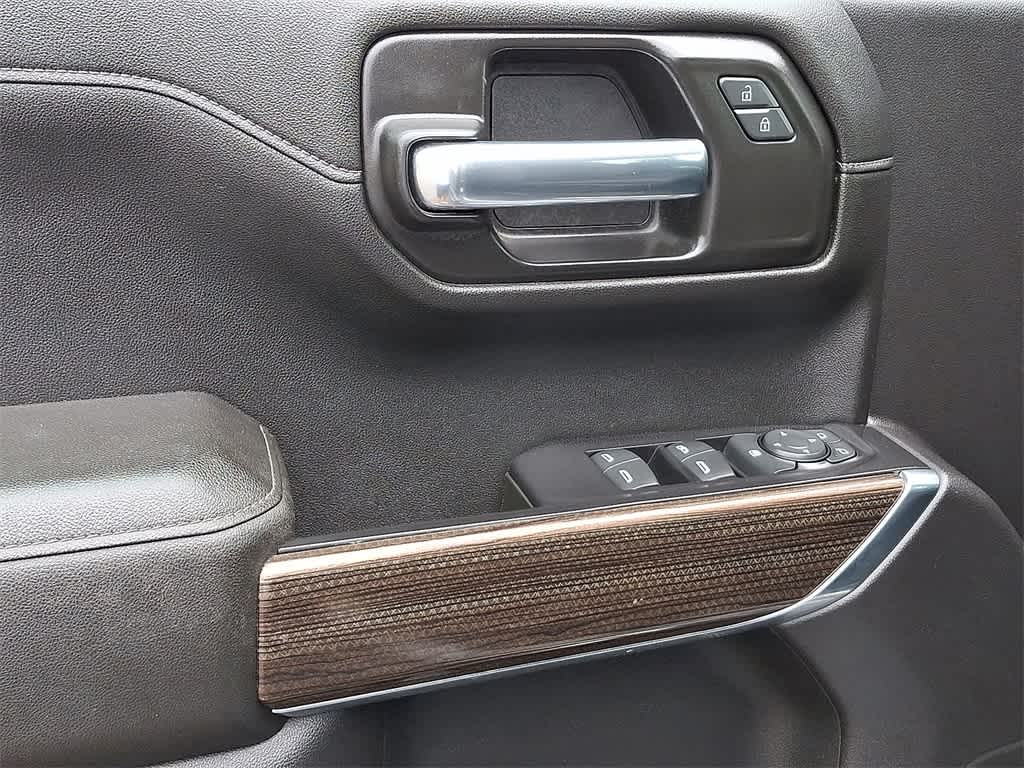 Thumbnail: 2021 Chevrolet Silverado 1500 - 10
