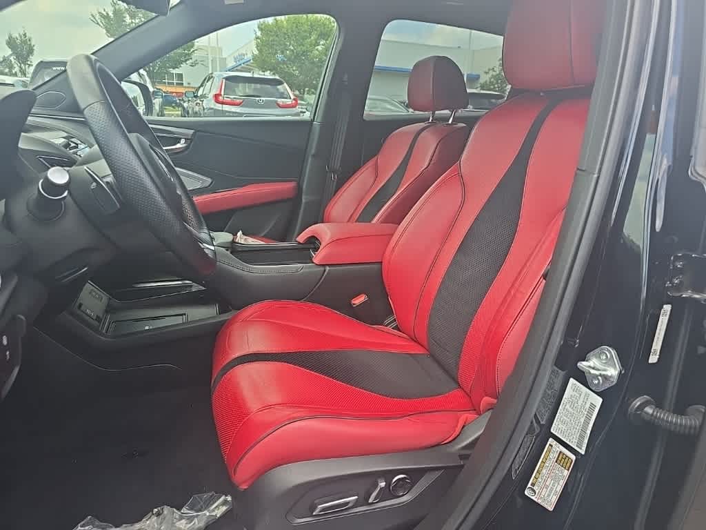 Thumbnail: 2022 Acura RDX - 8