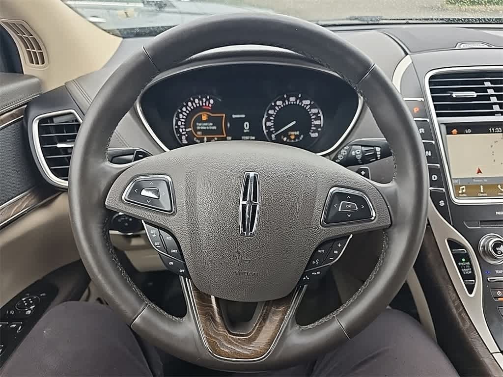 Thumbnail: 2017 Lincoln MKX - 10