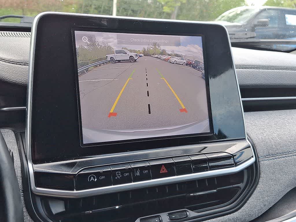 Thumbnail: 2022 Jeep Compass - 15