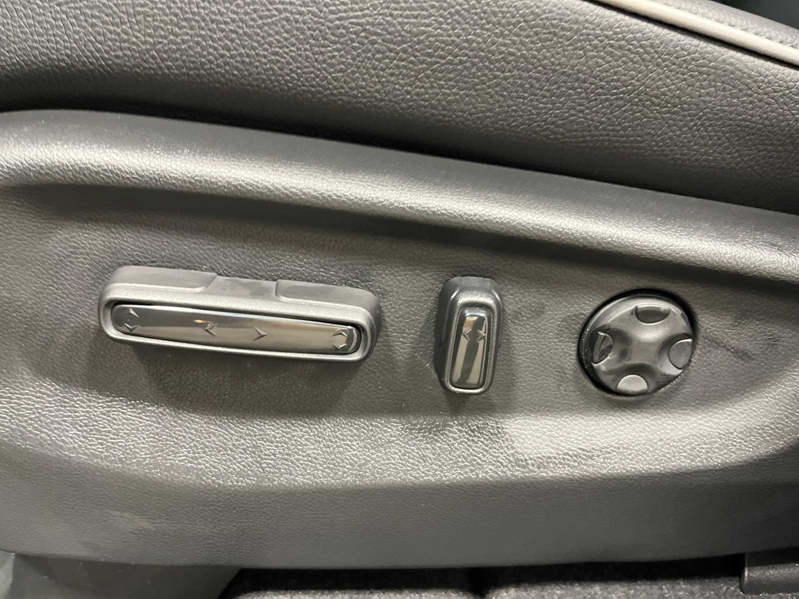 Thumbnail: 2026 Honda Odyssey - 14