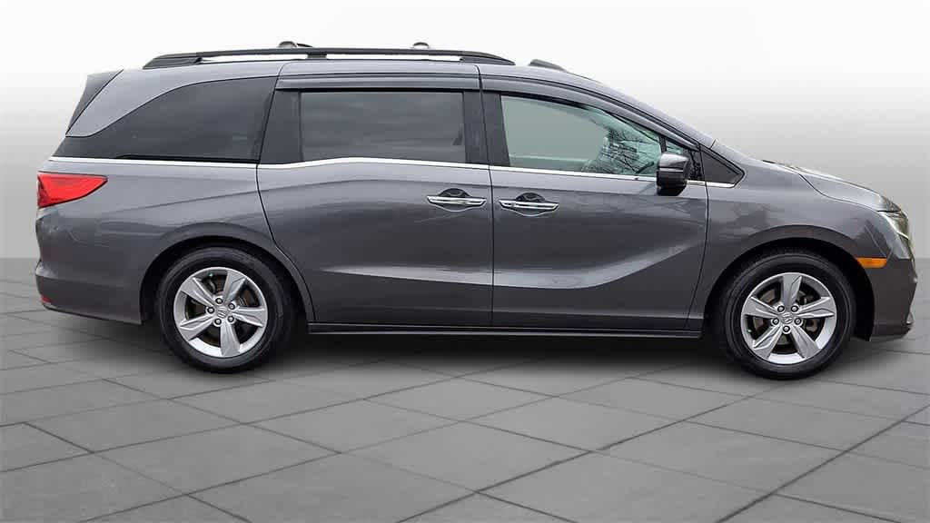 Thumbnail: 2018 Honda Odyssey - 9