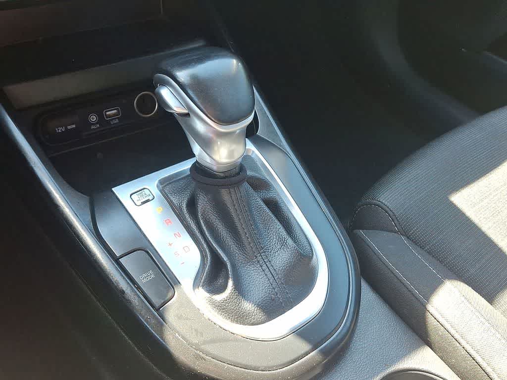 Thumbnail: 2019 Kia Forte - 12