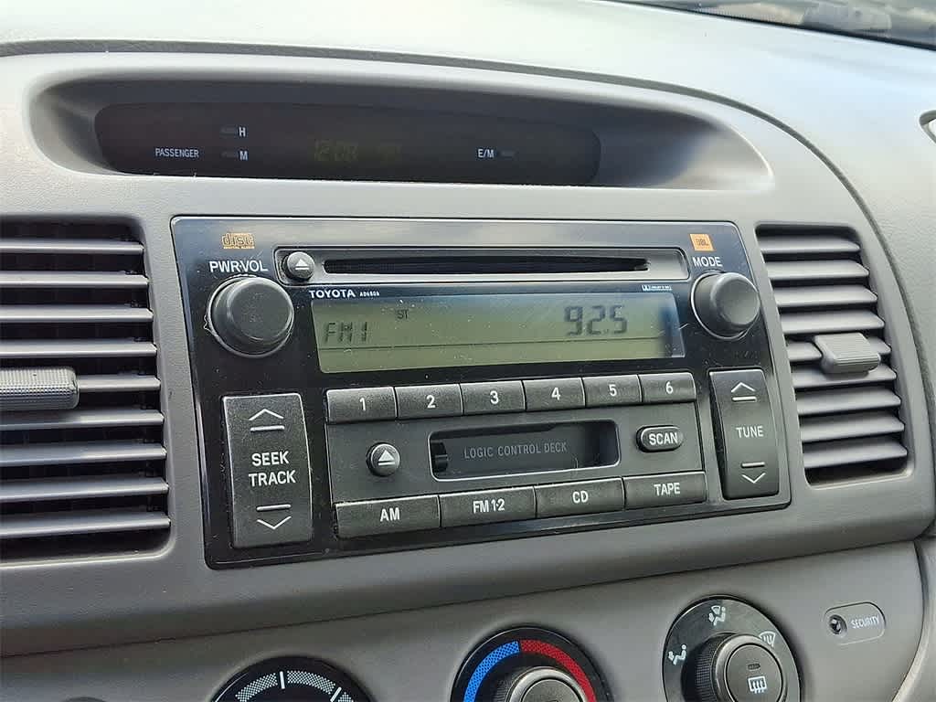 Thumbnail: 2002 Toyota Camry - 6