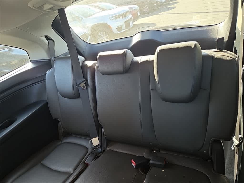 Thumbnail: 2020 Honda Odyssey - 18