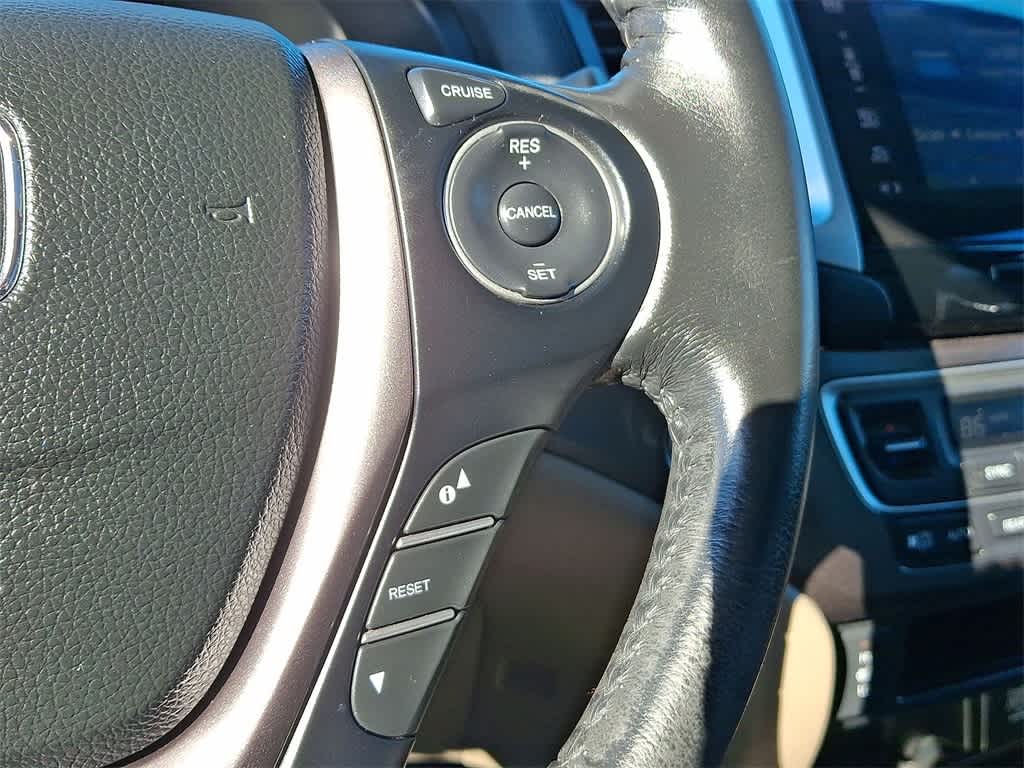 Thumbnail: 2016 Honda Pilot - 18