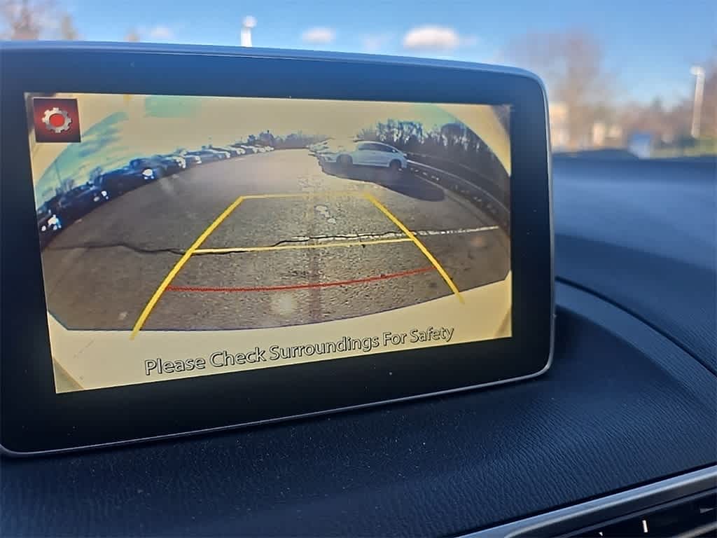 Thumbnail: 2016 Mazda Mazda3 - 21