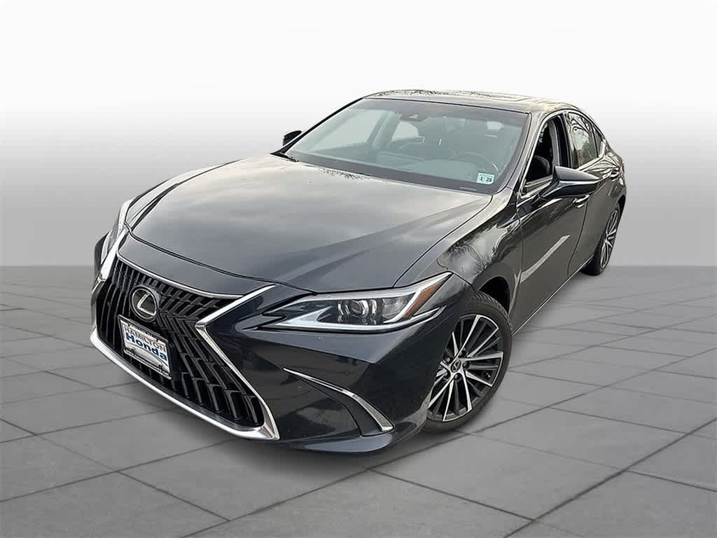 Thumbnail: 2023 Lexus ES - 1