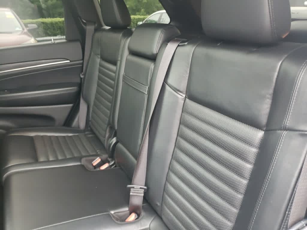 Thumbnail: 2020 Jeep Grand Cherokee - 14