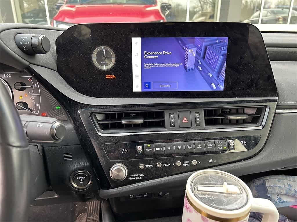 Thumbnail: 2023 Lexus ES - 11