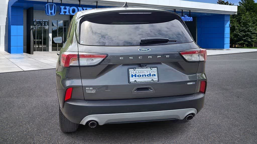 Thumbnail: 2020 Ford Escape - 7