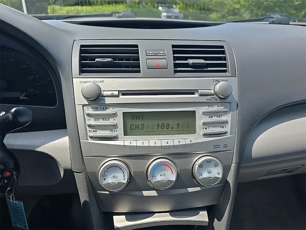 Thumbnail: 2010 Toyota Camry - 11