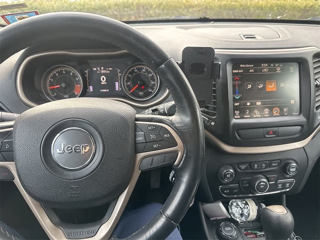 Thumbnail: 2015 Jeep Cherokee - 10