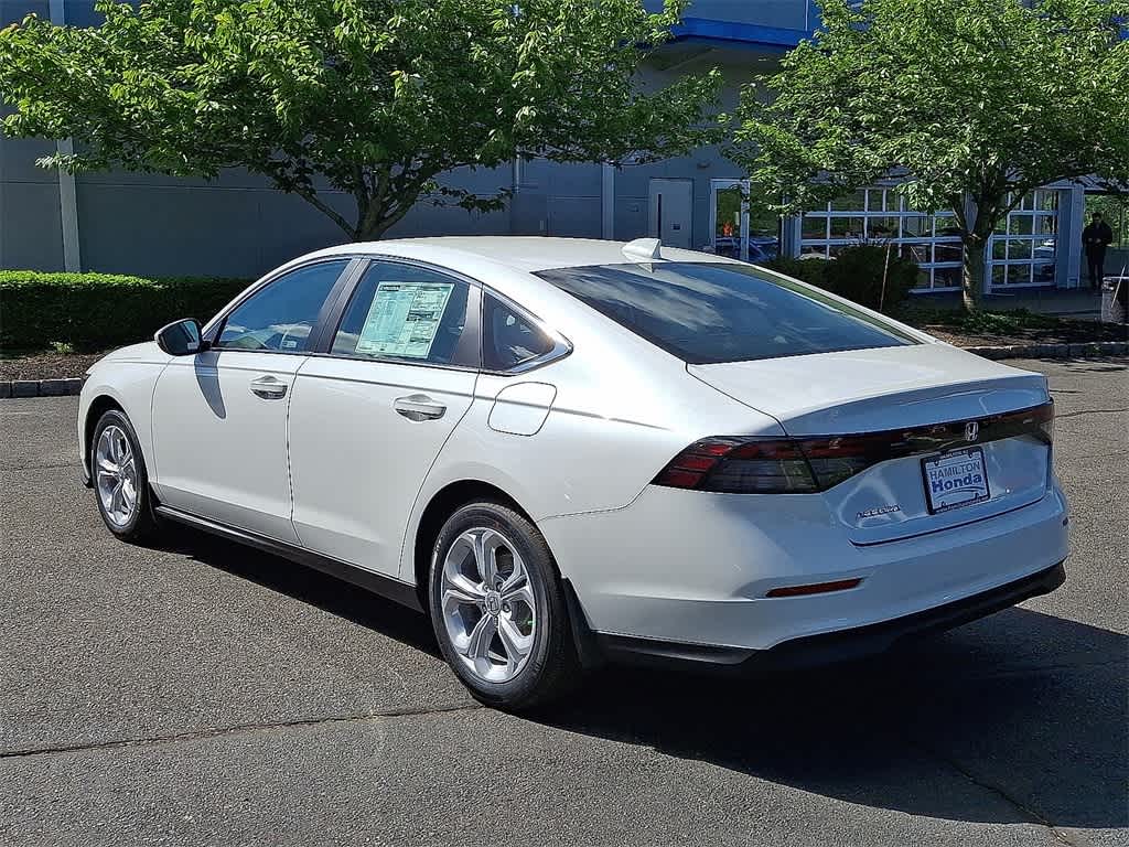2025 Honda Accord LX 4