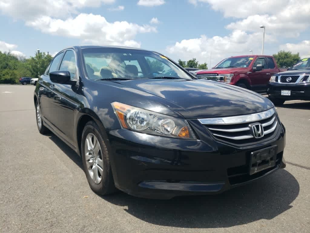Thumbnail: 2011 Honda Accord - 3