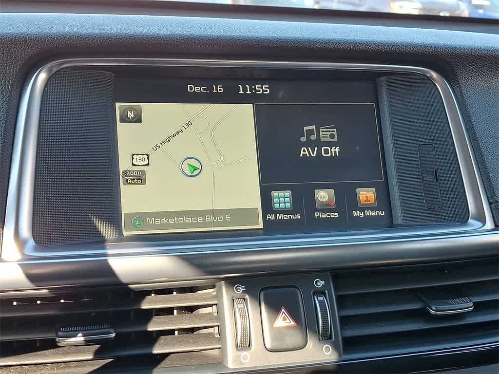 Thumbnail: 2017 Kia Optima - 14