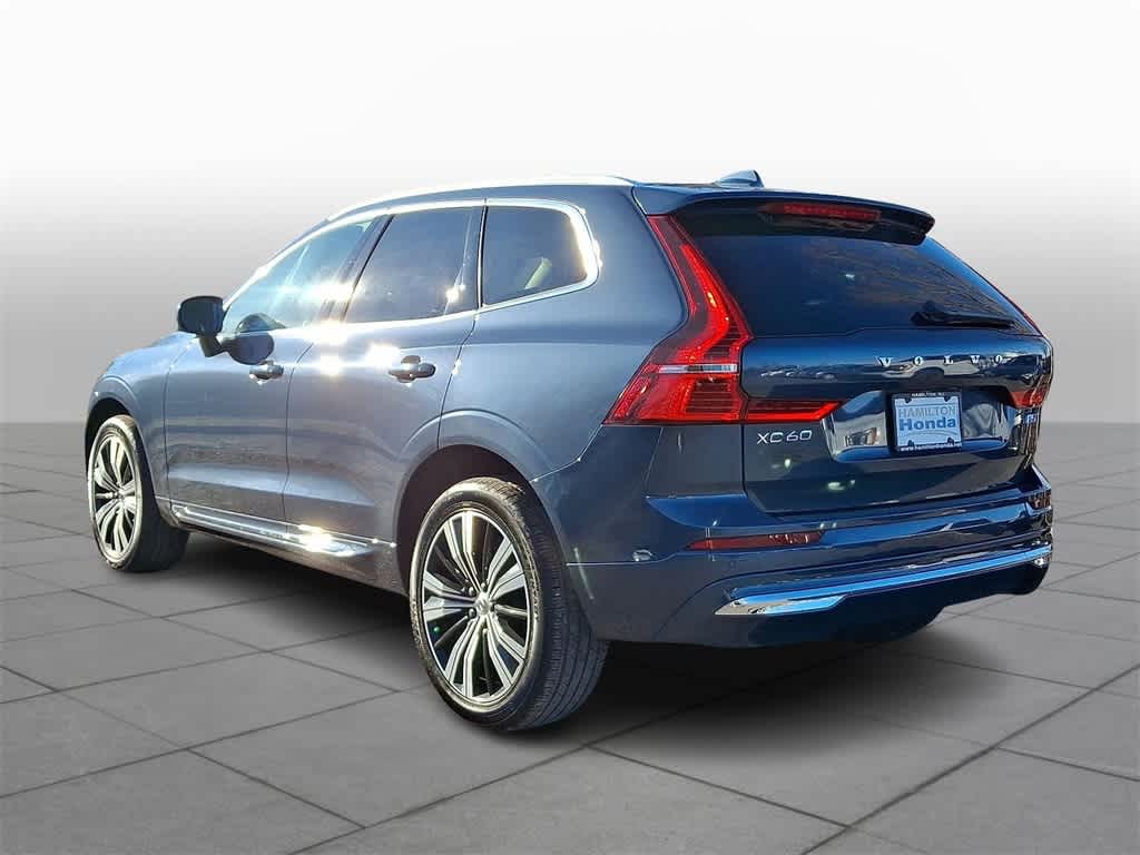 Thumbnail: 2022 Volvo XC60 - 22