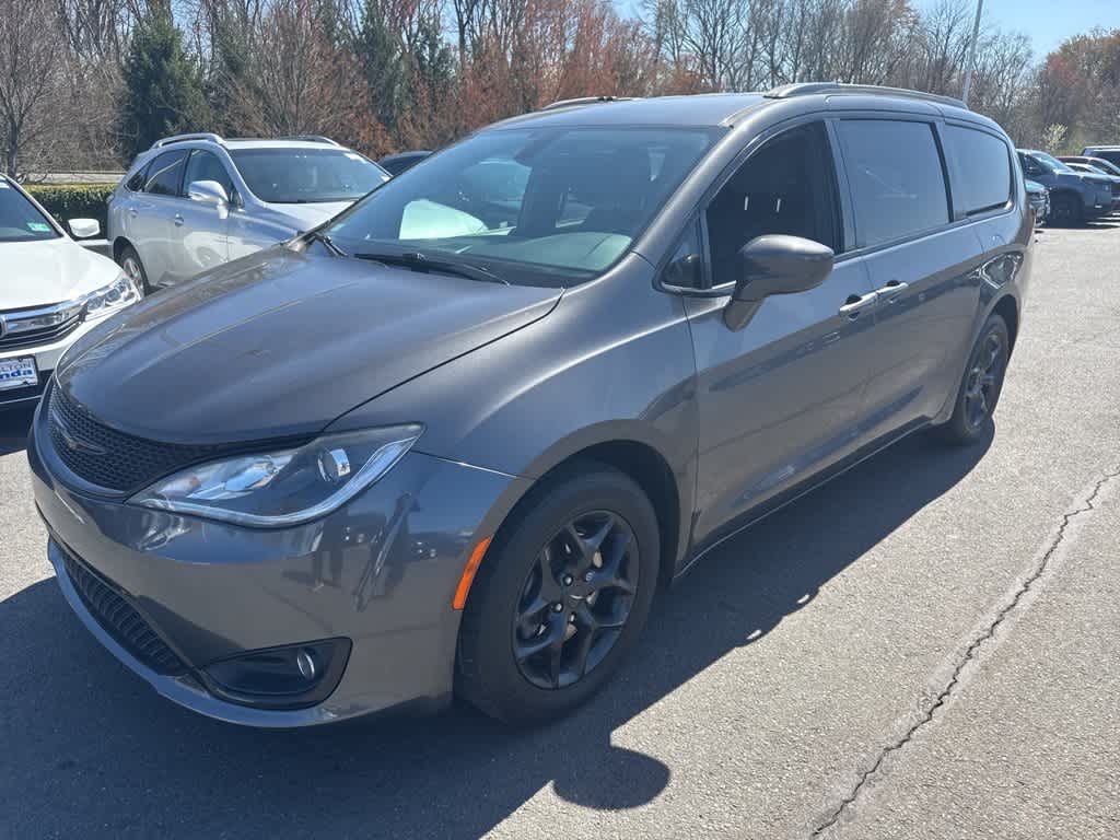 2019 Chrysler Pacifica Touring L -
                  Hamilton, NJ