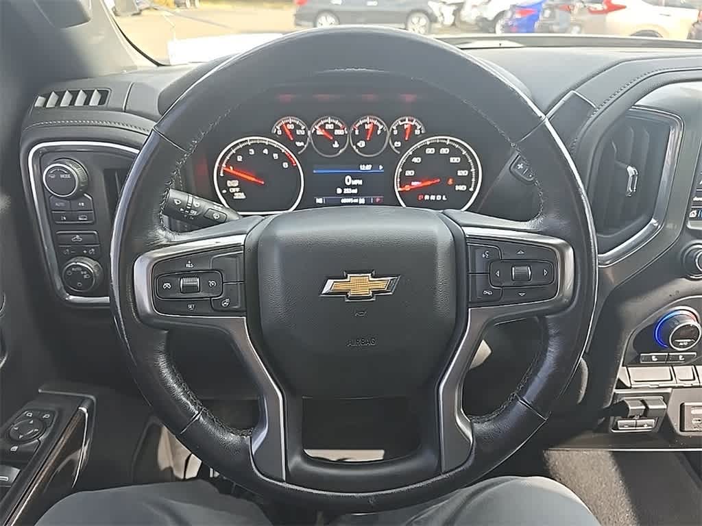 Thumbnail: 2020 Chevrolet Silverado 1500 - 17