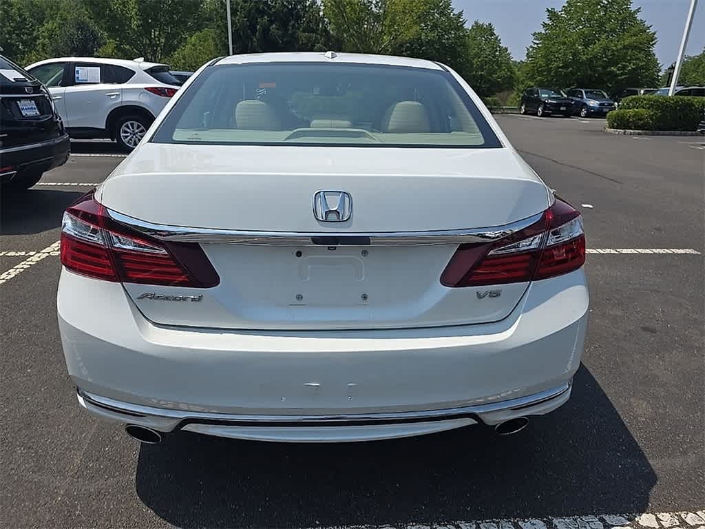 Thumbnail: 2017 Honda Accord - 5