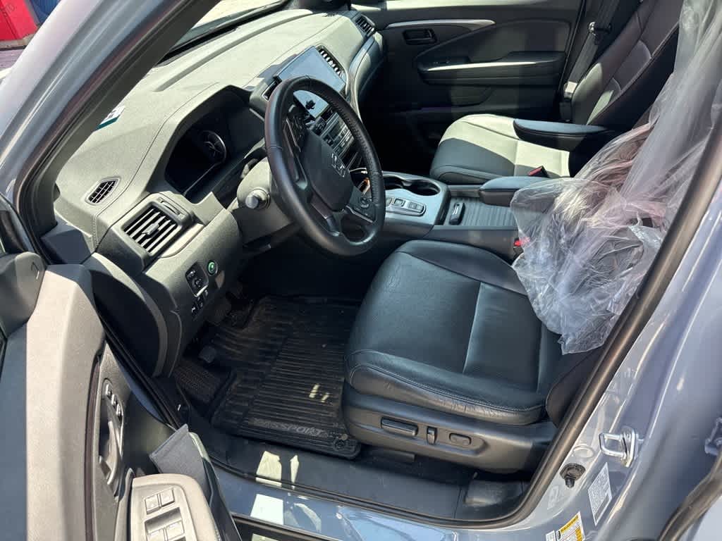 Thumbnail: 2022 Honda Passport - 9