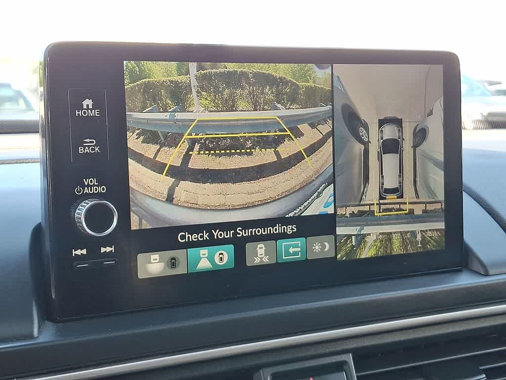 Thumbnail: 2023 Honda Pilot - 15
