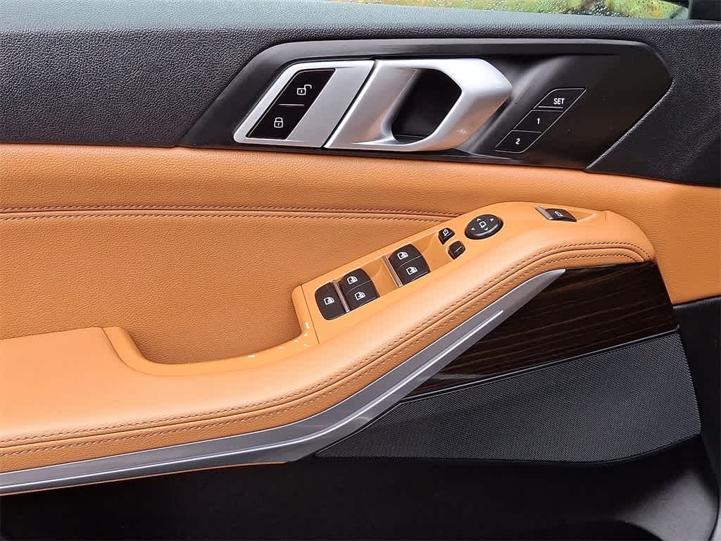 Thumbnail: 2019 BMW X5 - 10