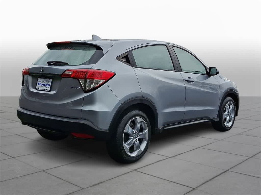 Thumbnail: 2019 Honda HR-V - 24