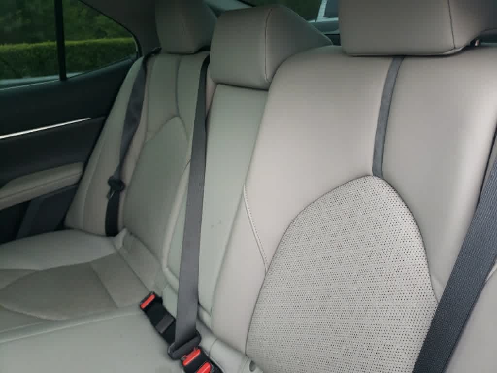 Thumbnail: 2019 Toyota Camry - 13