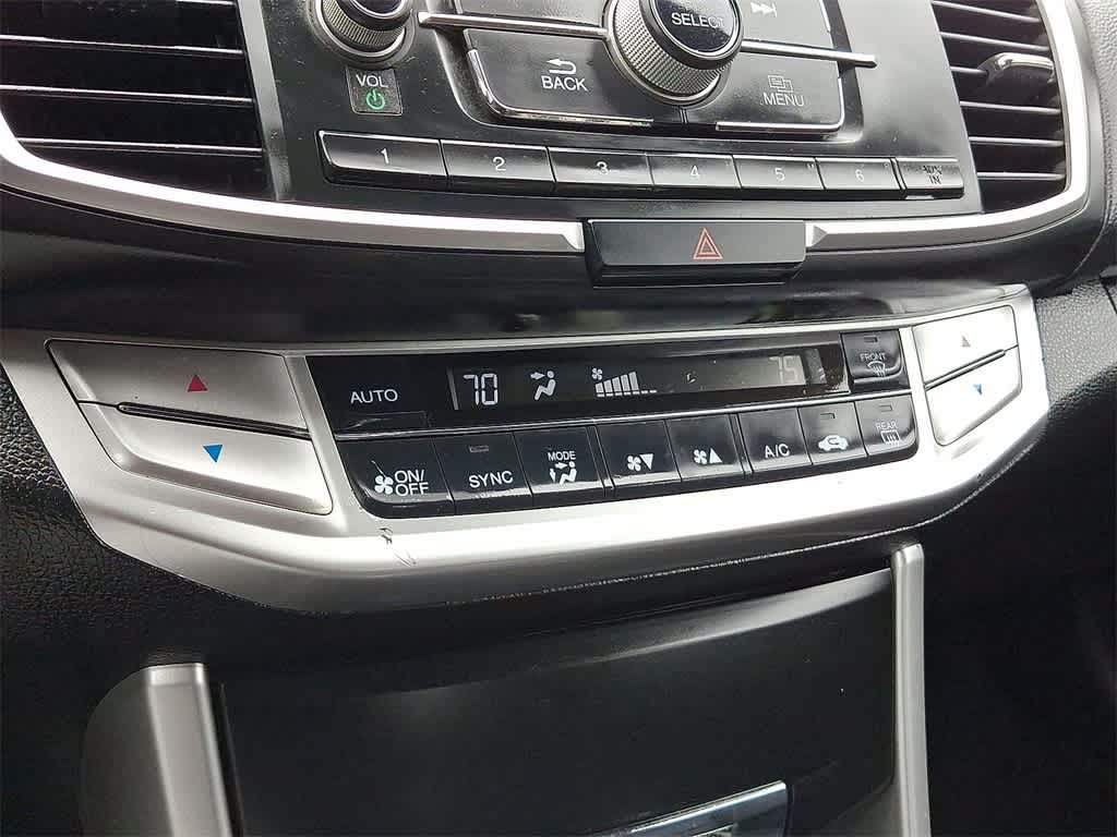 Thumbnail: 2013 Honda Accord - 19