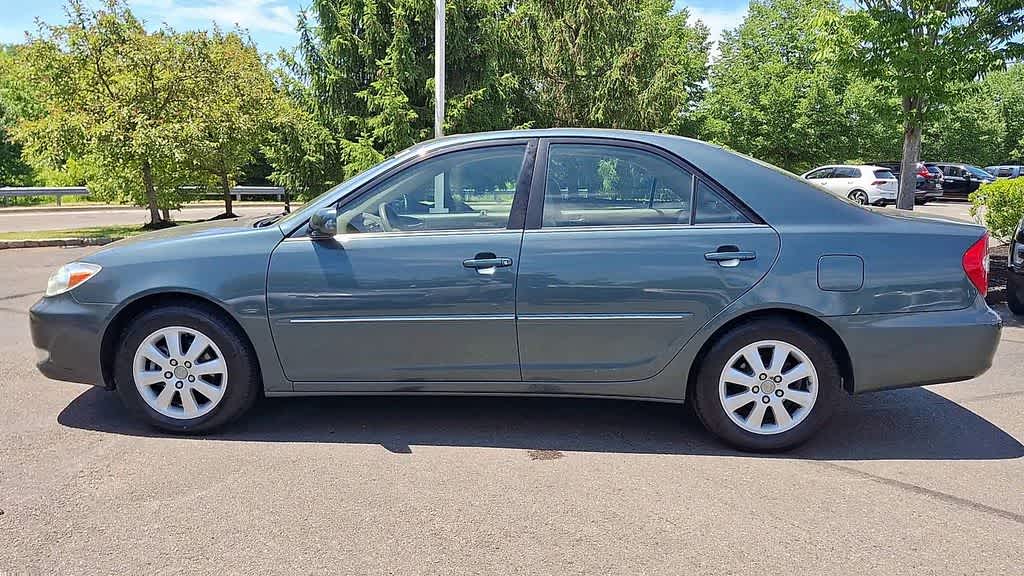 Thumbnail: 2004 Toyota Camry - 5