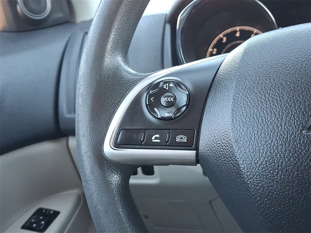 Thumbnail: 2021 Mitsubishi Outlander Sport - 17