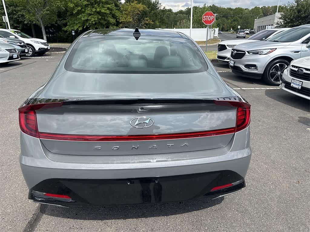 Thumbnail: 2022 Hyundai Sonata - 7
