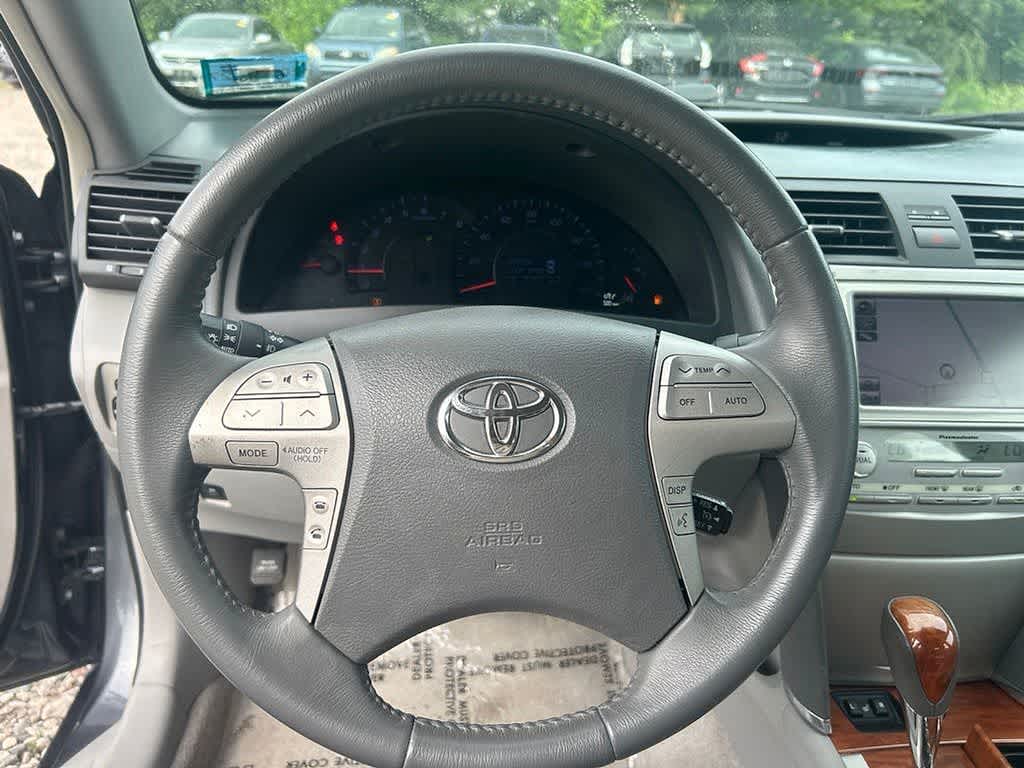 Thumbnail: 2010 Toyota Camry - 16