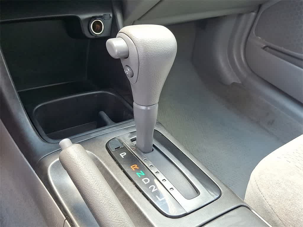 Thumbnail: 2002 Toyota Camry - 4