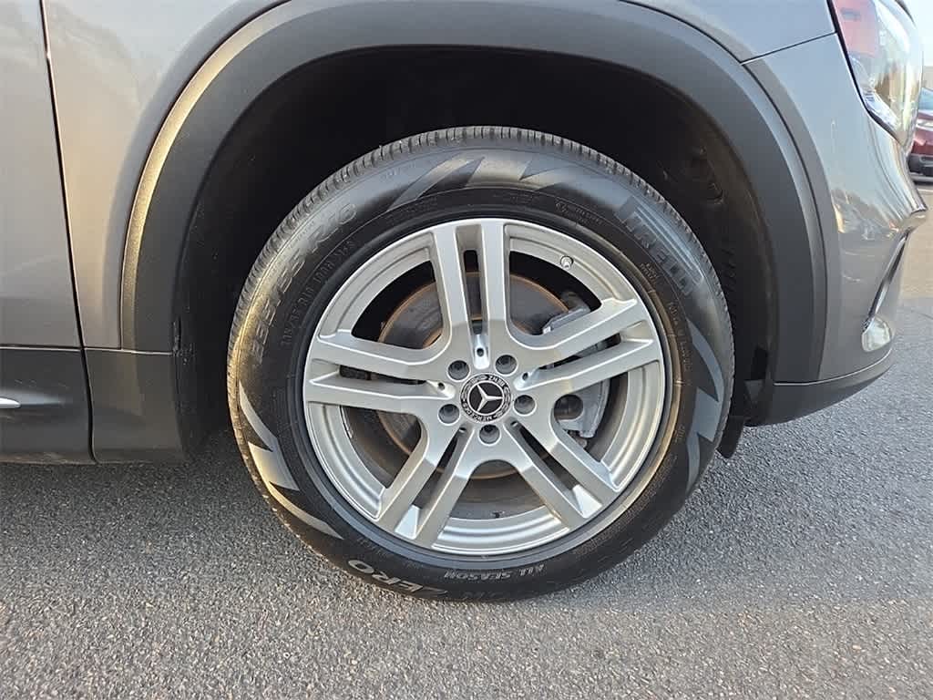 Thumbnail: 2021 Mercedes-Benz GLB - 11