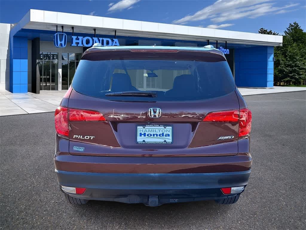Thumbnail: 2016 Honda Pilot - 7