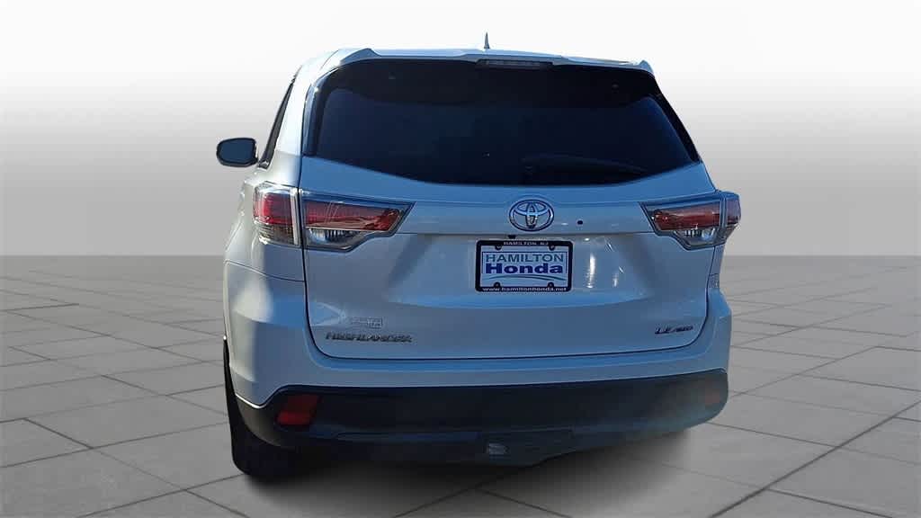 Thumbnail: 2016 Toyota Highlander - 7