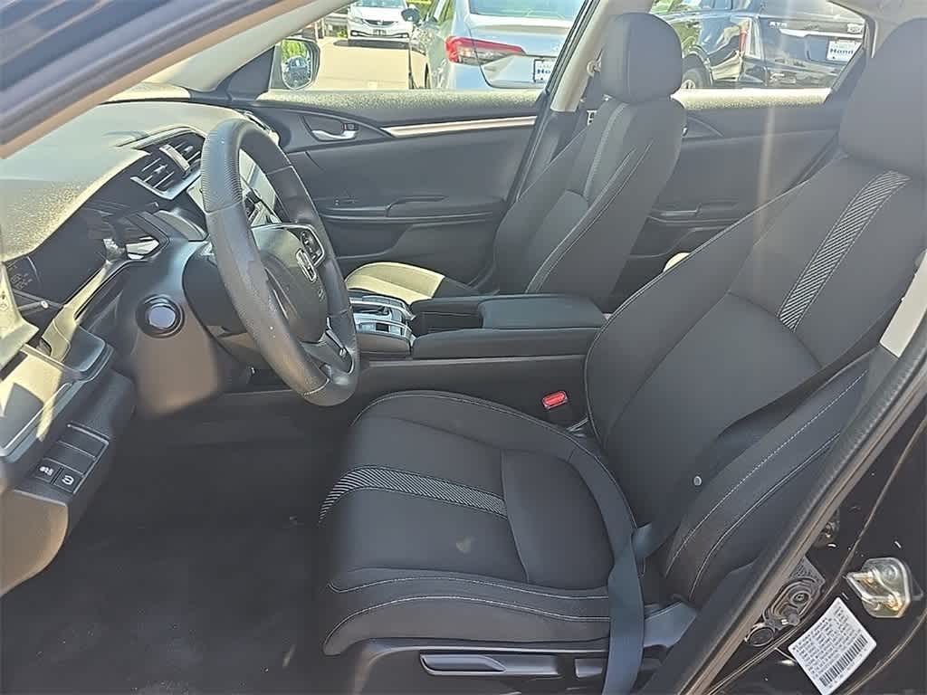 Thumbnail: 2016 Honda Civic - 8