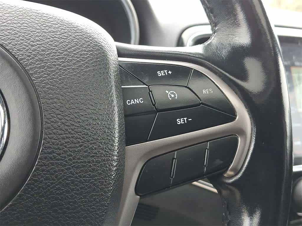 Thumbnail: 2019 Jeep Grand Cherokee - 18