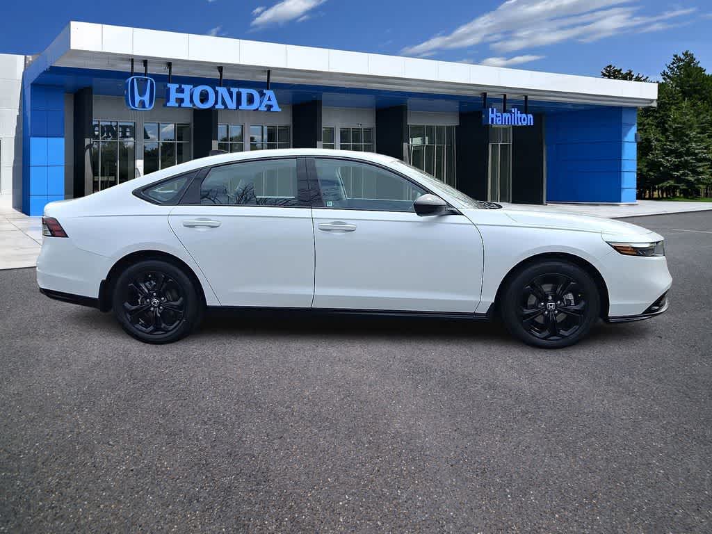 Thumbnail: 2025 Honda Accord - 25