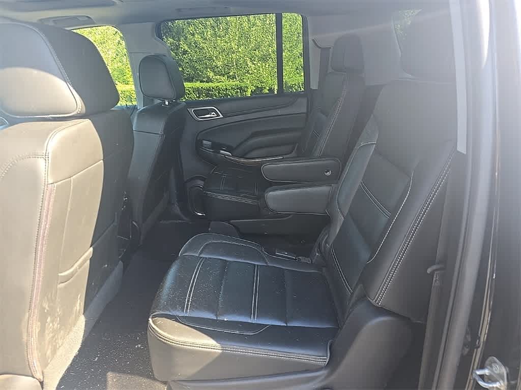 Thumbnail: 2019 GMC Yukon XL - 8