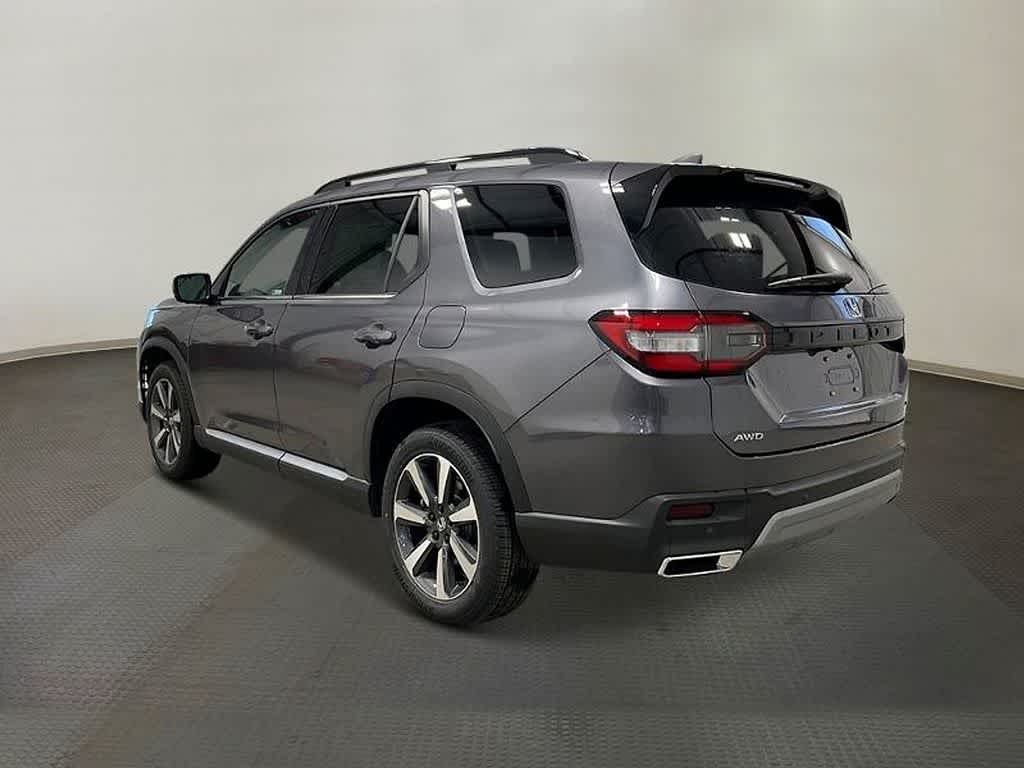 Thumbnail: 2023 Honda Pilot - 5