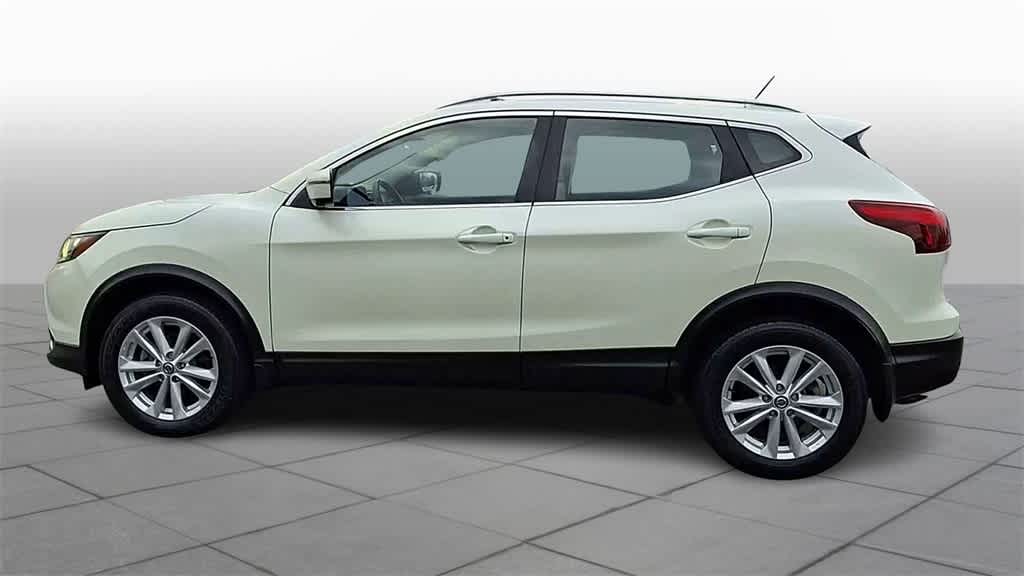 Thumbnail: 2019 Nissan Rogue Sport - 5