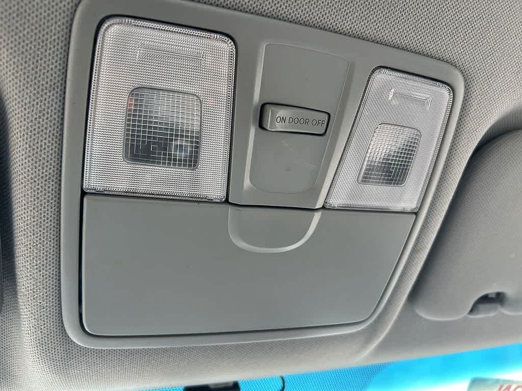 Thumbnail: 2016 Hyundai Accent - 18