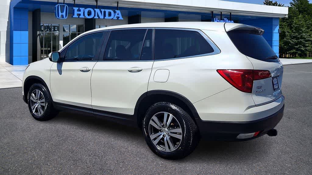 Thumbnail: 2017 Honda Pilot - 6