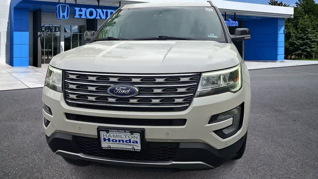 Thumbnail: 2017 Ford Explorer - 3