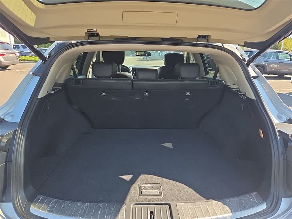 Thumbnail: 2014 INFINITI QX70 - 10