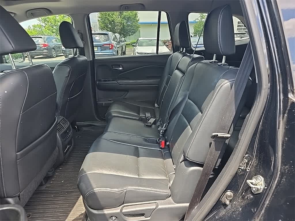 Thumbnail: 2018 Honda Pilot - 8