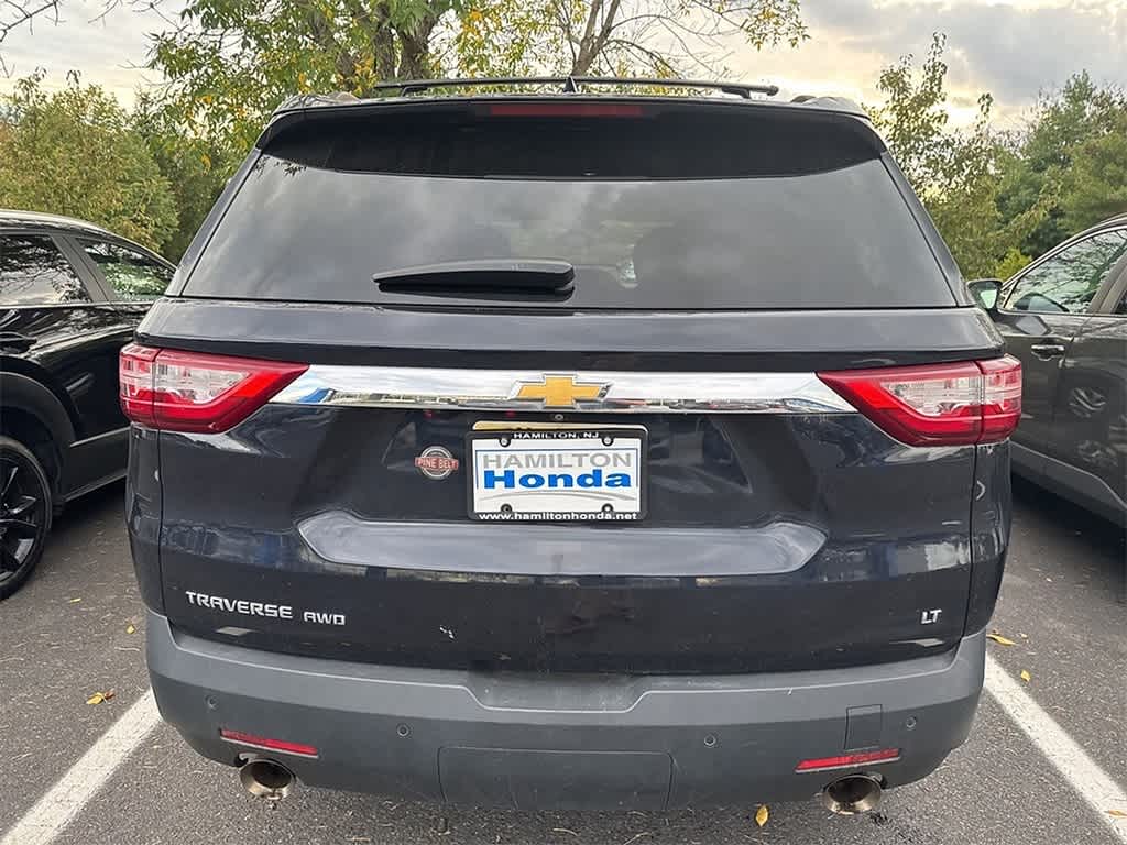 Thumbnail: 2020 Chevrolet Traverse - 5